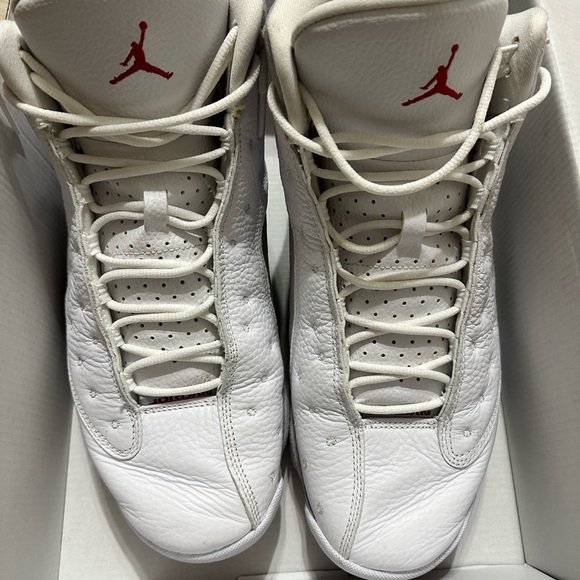 Air Jordan 13 Retro ‘White Wolf Grey’ - Picture 3 of 12